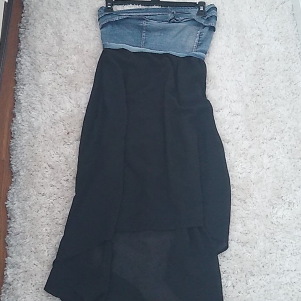 Women's Jean dress size M